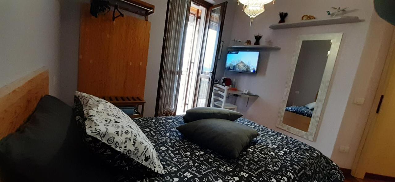La Casa Di Silvana Valeggio sul Mincio Eksteriør billede